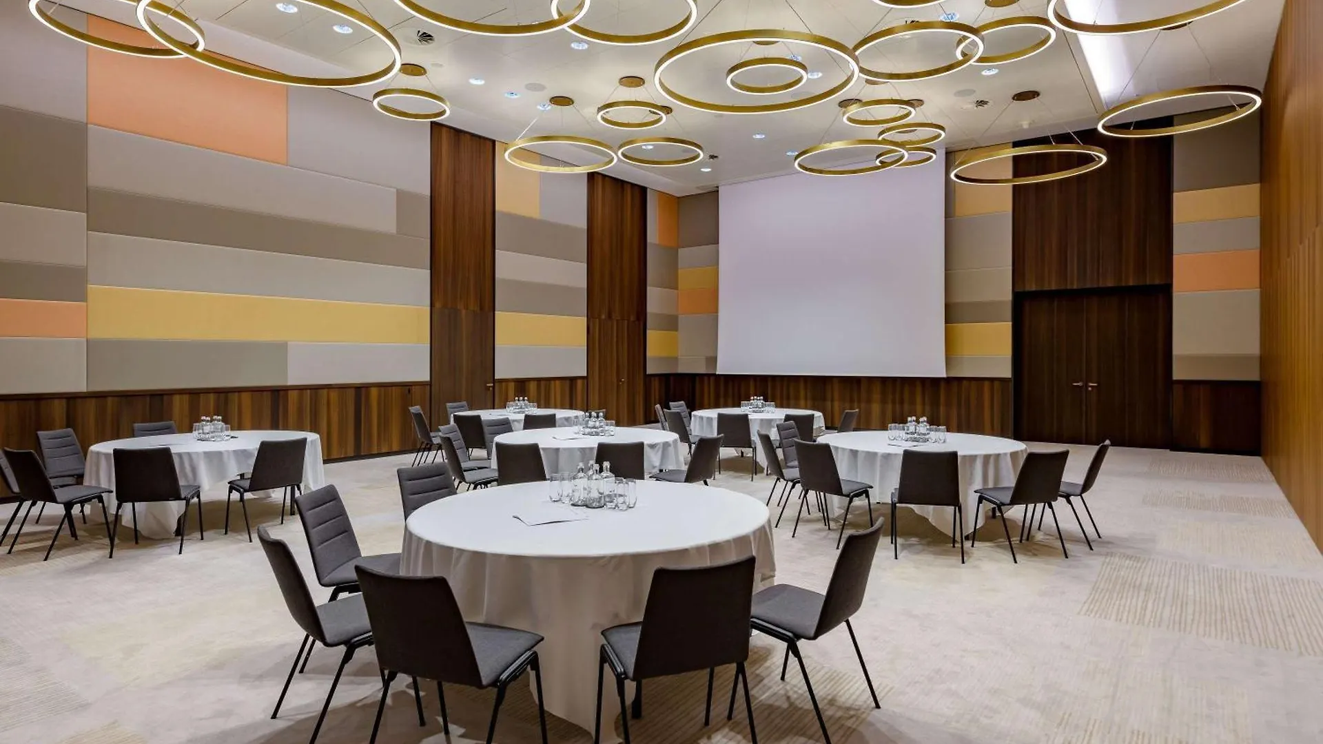 ****  Moevenpick Hotel Basel Switzerland