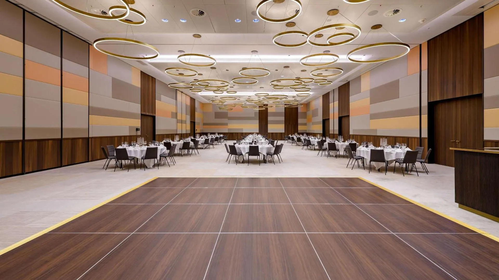 Moevenpick Hotel Basel 4*,  Switzerland