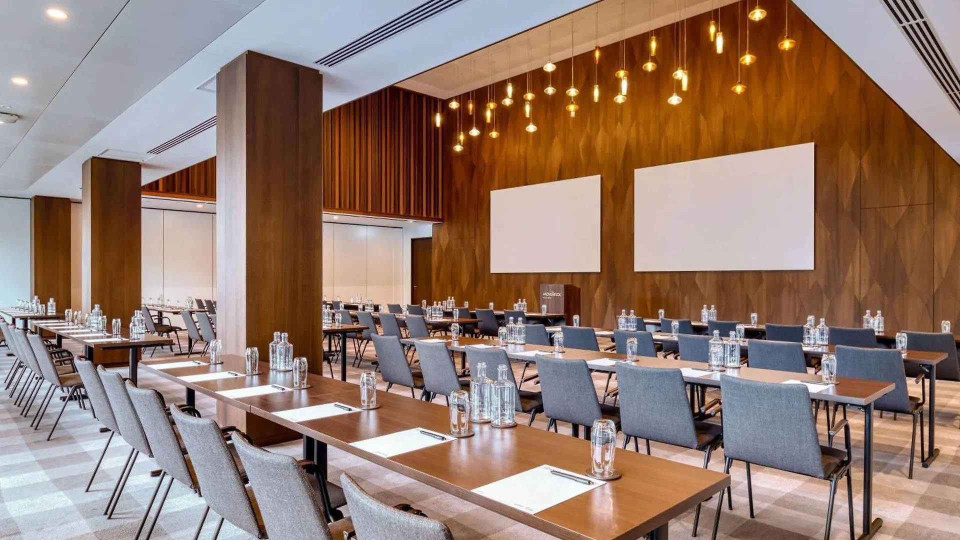 Moevenpick Hotel バーゼル スイス